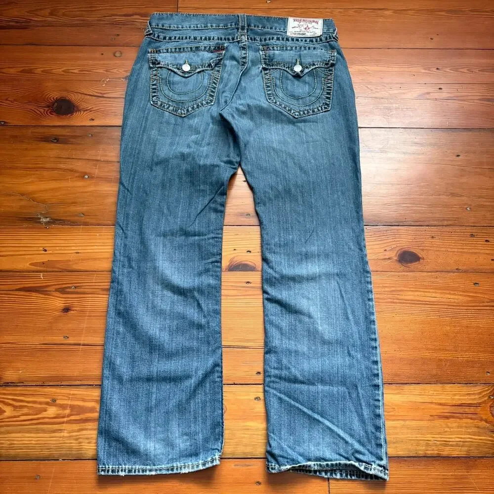 Vintage True Religion Jeans Men's Size 38x33 Denim Flap Pocket Y2K Medium Wash